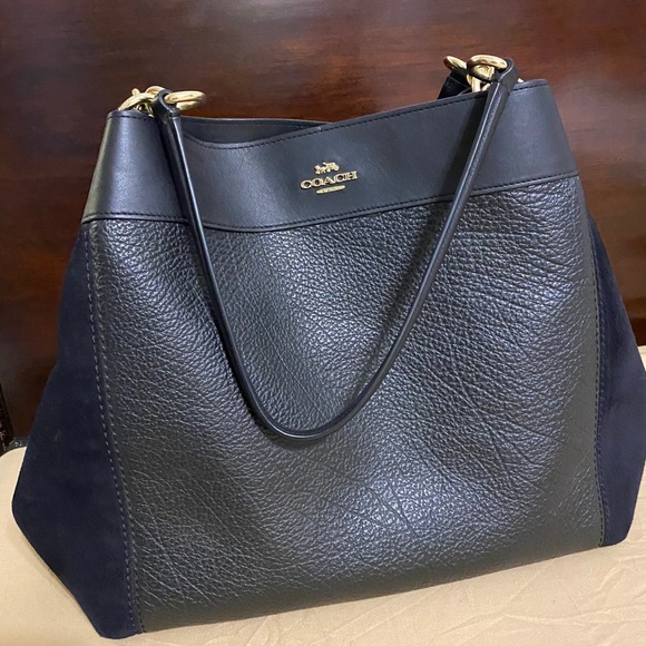 Lexy Coach Handbag - Picture 3 of 7